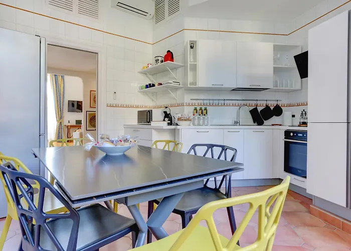Colosseo Family Art 3bdr - And Appartement *